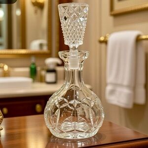 VTG ~ Crystal Glass Perfume bottle